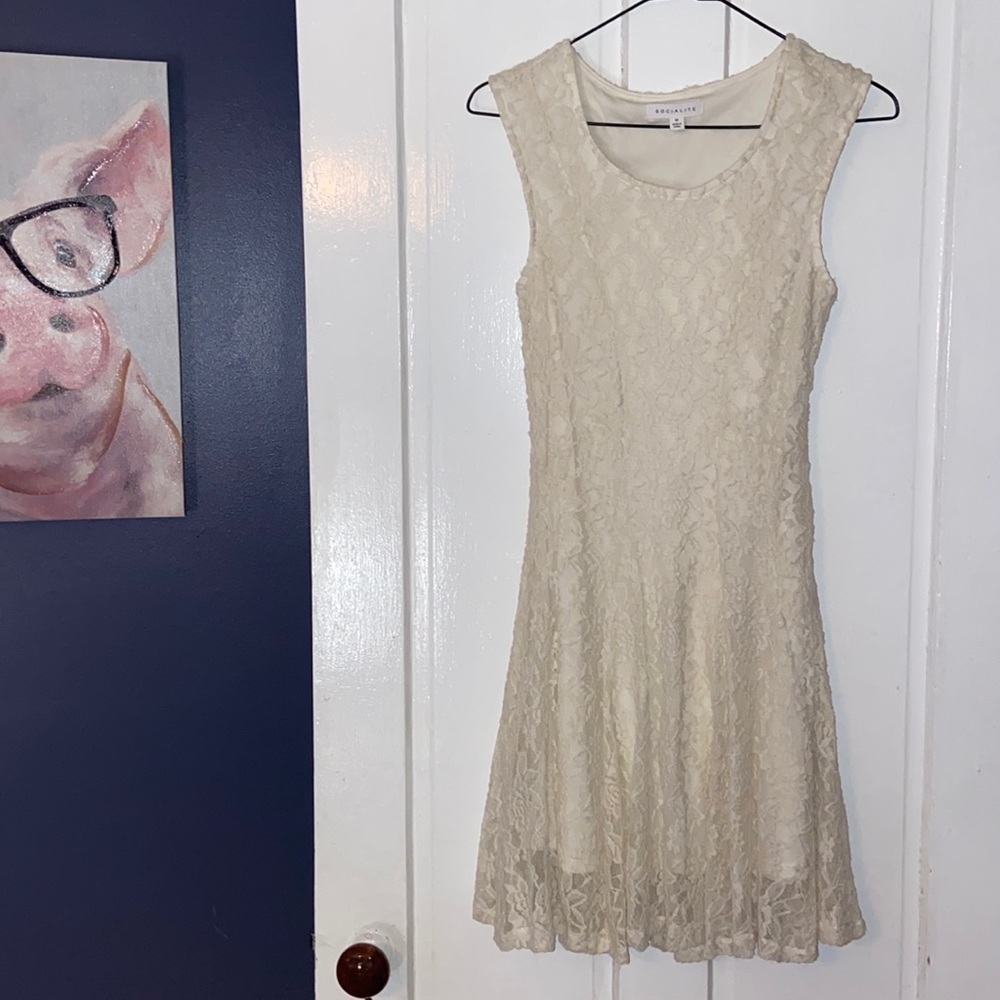 Cream Size Medium Lace Socialite Mini Dress